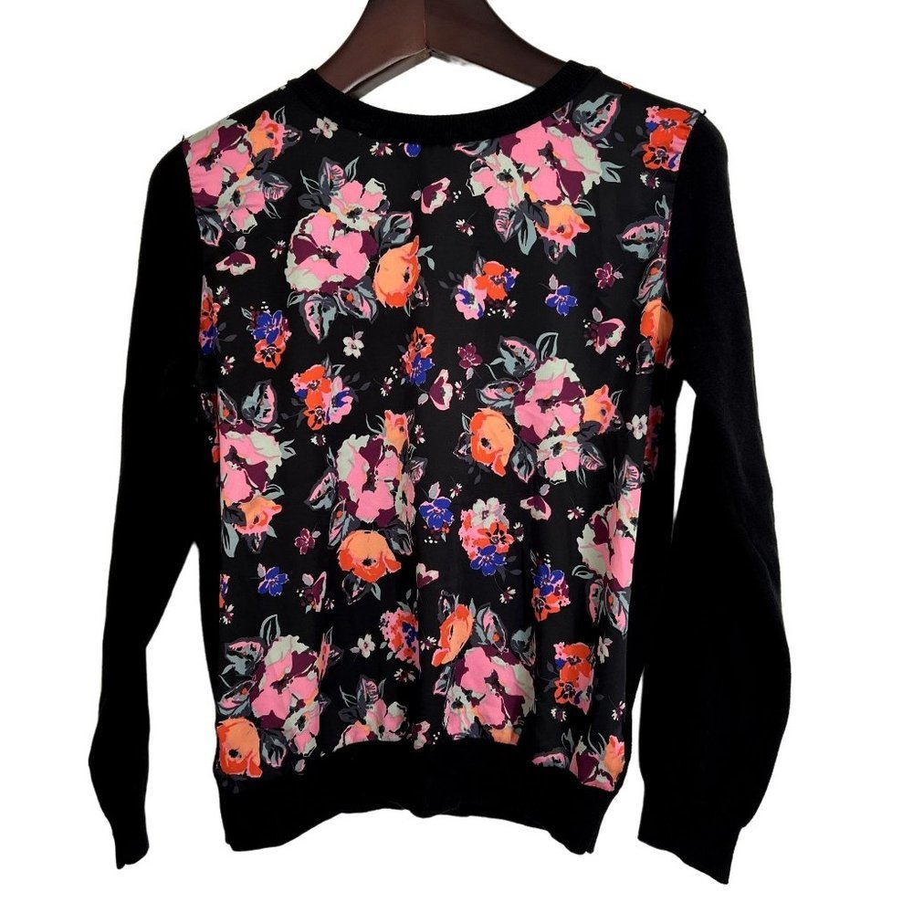 Forever 21 Floral print front‎ black sweater - women's large